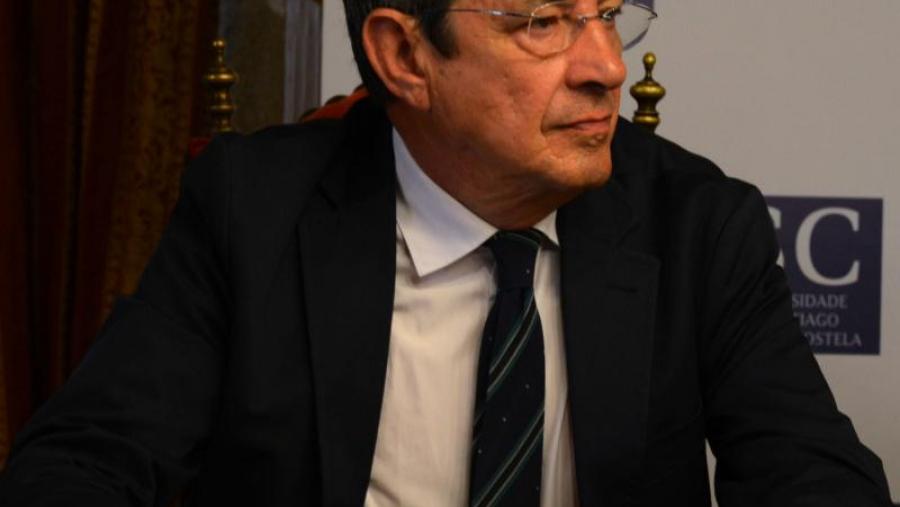 Antonio segura é decano de Bioloxía da USC dende 2014 Antonio segura é decano de Bioloxía da USC dende 2014