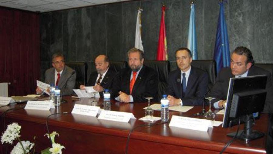 Agustín Merino participou na inauguración do Día do Emprendedor, no que participaban tamén varios profesoes do Campus de Lugo Agustín Merino participou na inauguración do Día do Emprendedor, no que participaban tamén varios profesoes do Campus de Lugo