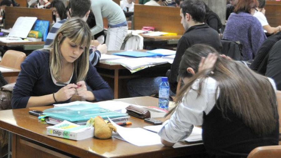 Imaxe de arquivo da Sala de Estudo da Facultade de Dereito Imaxe de arquivo da Sala de Estudo da Facultade de Dereito