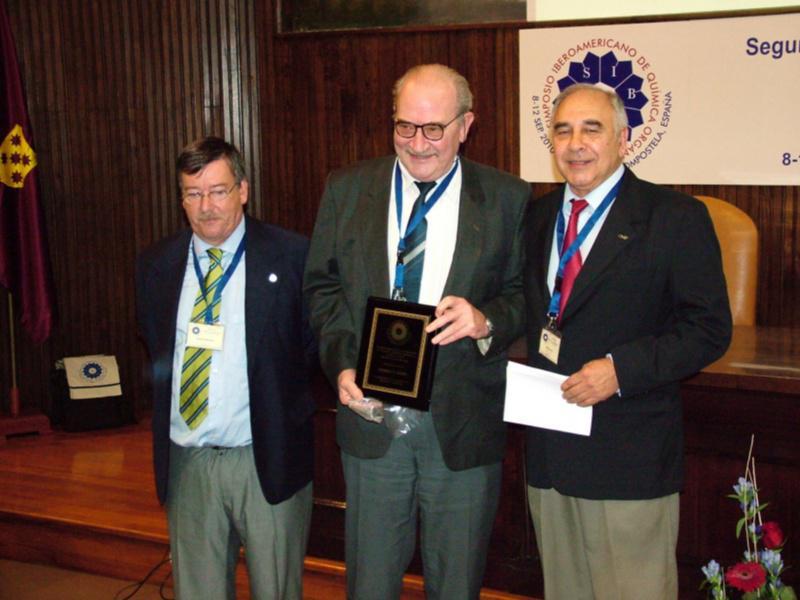 A edición compostelá do Simposio Iberoamericano de Química Orgánica consolida este encontro como cita de referencia para os investigadores europeos e americanos A edición compostelá do Simposio Iberoamericano de Química Orgánica consolida este encontro como cita de referencia para os investigadores europeos e americanos