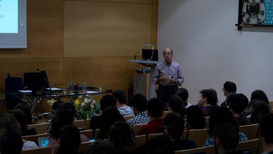 Curso de Atmosferas Explosivas na ETSE Curso de Atmosferas Explosivas na ETSE