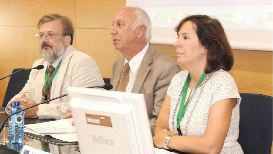 Especialistas internacionais estudan na USC como facer máis sustentables os procesos industriais Especialistas internacionais estudan na USC como facer máis sustentables os procesos industriais