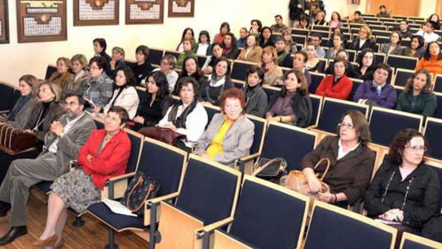 Investigadoras asistentes á xuntanza con Allen Investigadoras asistentes á xuntanza con Allen