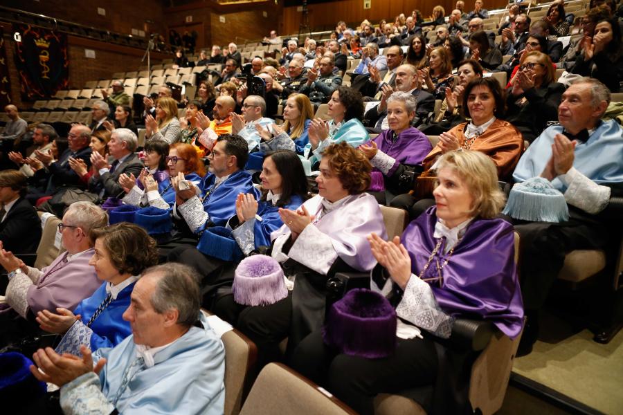 Autoridades políticas e académicas participantes na cerimonia celebrada en Veterinaria Autoridades políticas e académicas participantes na cerimonia celebrada en Veterinaria