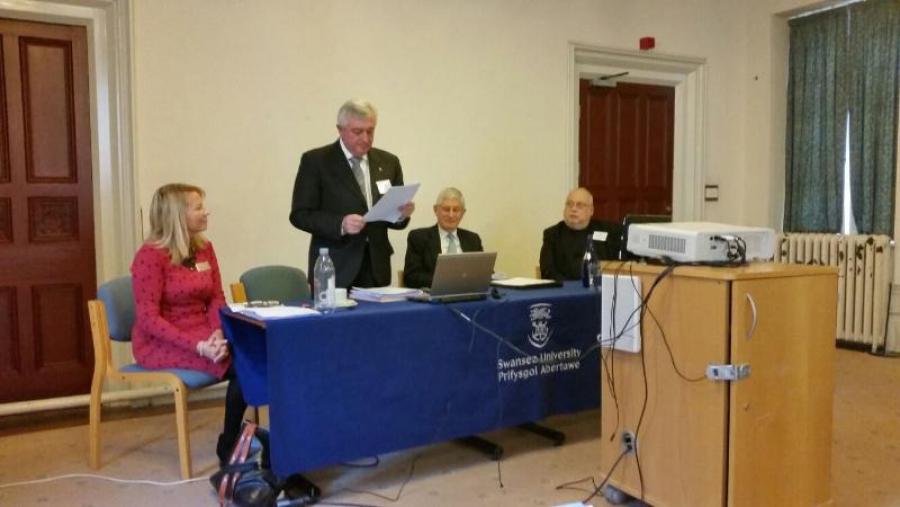 As Universidades de Santiago e Swansea buscan novas vías de colaboración As Universidades de Santiago e Swansea buscan novas vías de colaboración