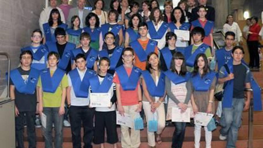 Primeira promoción de Estalmat-Galicia 2009 na Facultade de Matemáticas Primeira promoción de Estalmat-Galicia 2009 na Facultade de Matemáticas
