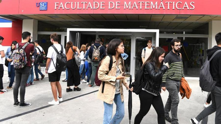 Facultade de Matemáticas da USC. Imaxe de arquivo. Foto: Santi Alvite Facultade de Matemáticas da USC. Imaxe de arquivo. Foto: Santi Alvite