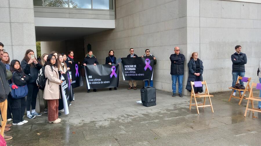 O vicerreitor de Organización Académica e Campus de Lugo, Francisco Fraga, e a delegada do reitor para a Igualdade, Sonia Esperanza Rodríguez Boente, participaron no acto de Lugo O vicerreitor de Organización Académica e Campus de Lugo, Francisco Fraga, e da delegada do reitor para a Igualdade, Sonia Esperanza Rodríguez Boente, participaron no acto de Lugo