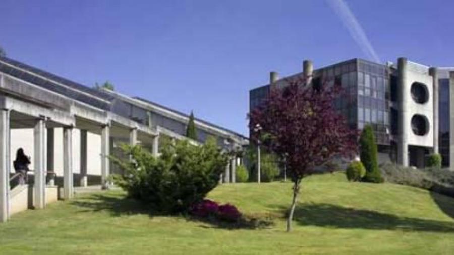 Escola Politécnica Superior de Enxeñaría da USC Escola Politécnica Superior de Enxeñaría da USC