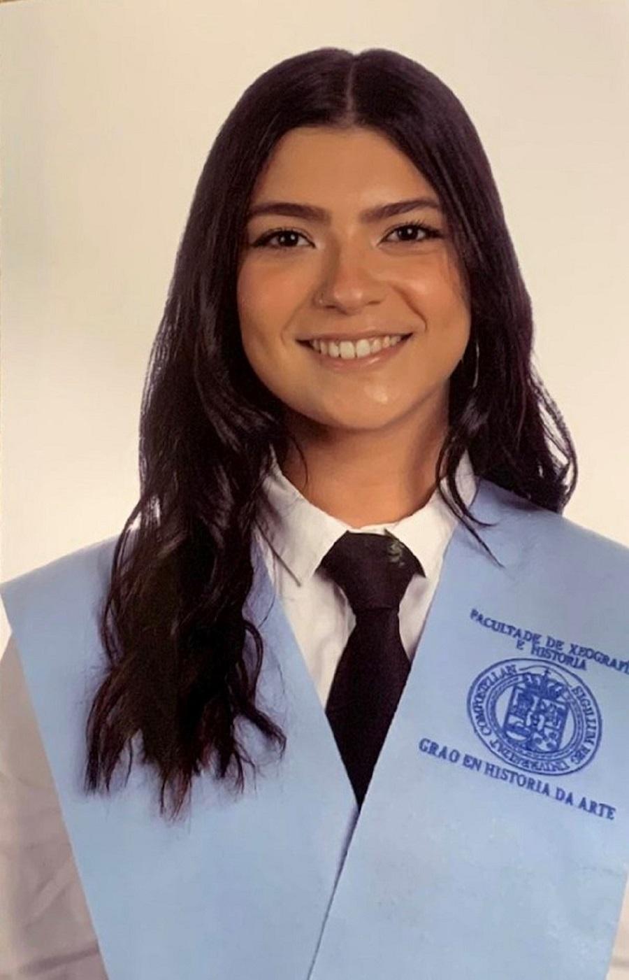 María Rodríguez Senra é licenciada en Historia da Arte pola USC María Rodríguez Senra é licenciada en Historia da Arte pola USC