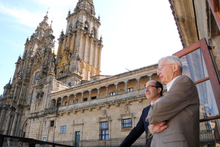 Jean-Marie Lehn co Reitor, Senén Barro, no Colexio de San Xerome Jean-Marie Lehn co Reitor, Senén Barro, no Colexio de San Xerome