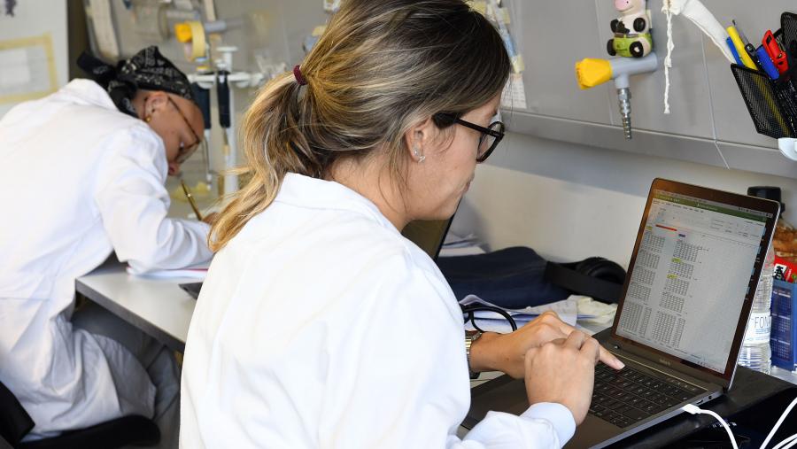 O premio ‘Francisco Guitián Ojea’ destaca a mellor tecnoloxía aínda non transferida pero susceptible de ser aplicada ao sector empresarial O premio ‘Francisco Guitián Ojea’ destaca a mellor tecnoloxía aínda non transferida pero susceptible de ser aplicada ao sector empresarial