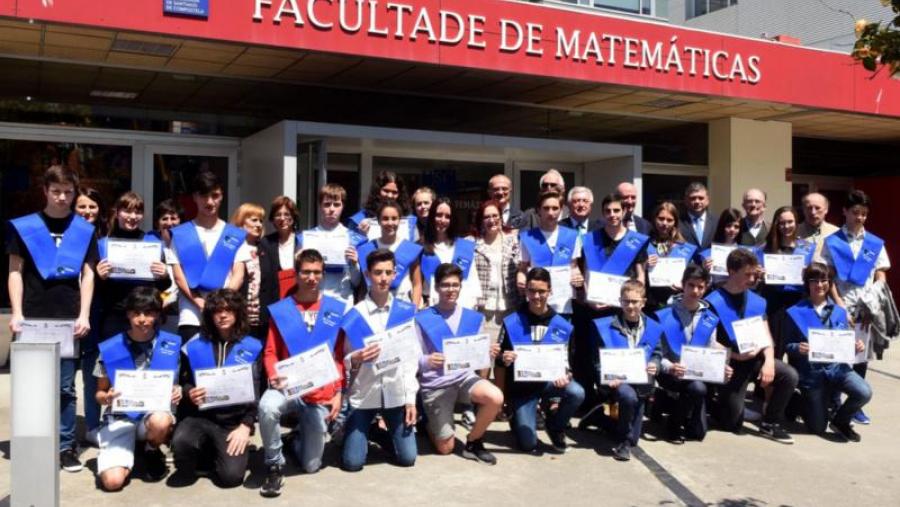 Foto de grupo da décima promoción. Foto: Santi Alvite Foto de grupo da décima promoción. Foto: Santi Alvite