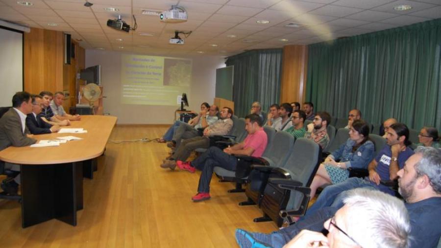 Cuesta, Bueno, Vilar e Vázquez, na apertura das xornadas de simulación e control en Ciencias da Terra, na EPS Cuesta, Bueno, Vilar e Vázquez, na apertura das xornadas de simulación e control en Ciencias da Terra, na EPS