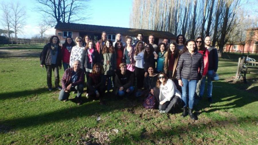 Estudantes e docentes participantes nun curso internacional sobre restauración de espazos degradados en Pisa Estudantes e docentes participantes nun curso internacional sobre restauración de espazos degradados en Pisa