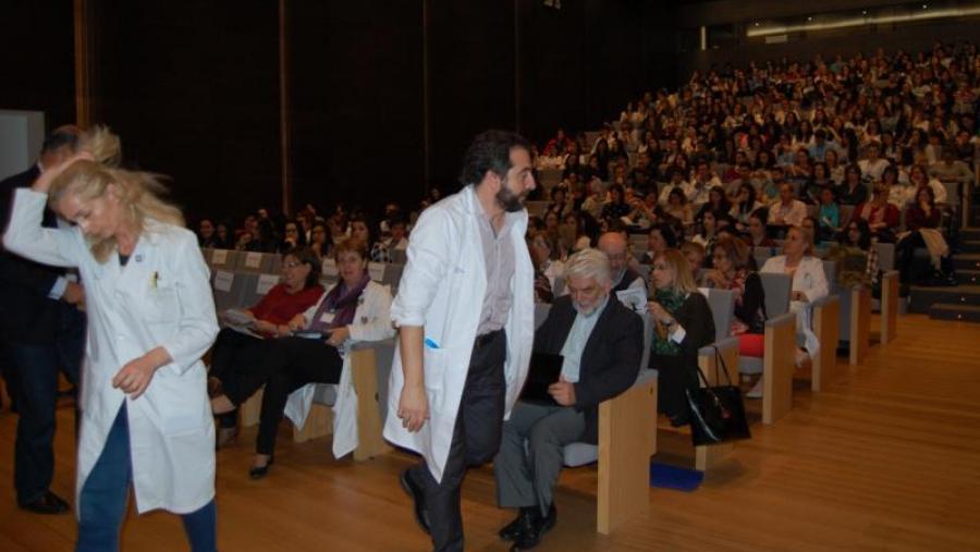 Asistentes ás xornadas de enfermaría 'Formar e aprender para coidar', no HULA Asistentes ás xornadas de enfermaría 'Formar e aprender para coidar', no HULA