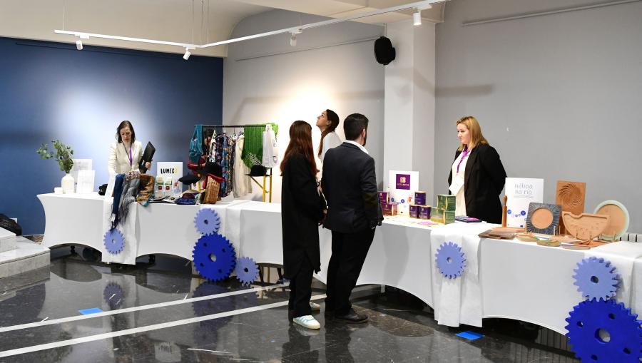 Feira de emprendedoras Emega. FOTO: Santi Alvite Feira de emprendedoras Emega. FOTO: Santi Alvite