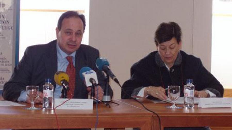 Carlos Herrero e Tonina Gay explicaron o programa do ciclo en roda de prensa Carlos Herrero e Tonina Gay explicaron o programa do ciclo en roda de prensa