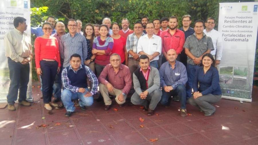 Participantes no curso 'Bioclimatoloxía, xeobotánica e indicadores biolóxicos' Participantes no curso 'Bioclimatoloxía, xeobotánica e indicadores biolóxicos'