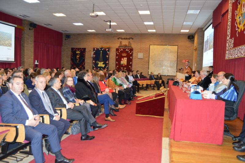 Viaño sinala a estabilidade financeira da USC como garantía para construír a “universidade do século XXI” Viaño sinala a estabilidade financeira da USC como garantía para construír a “universidade do século XXI”
