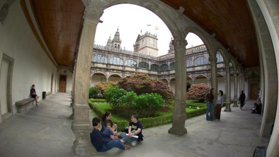 Os titulados e tituladas en Humanidades e outras Ciencias Sociais pola USC, os mellor valorados polas empresas Os titulados e tituladas en Humanidades e outras Ciencias Sociais pola USC, os mellor valorados polas empresas