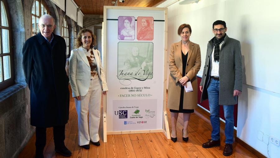 De esquerda a dereita, Enrique Sáez, Luísa Muñoz, Pilar Murias e Xosé Ramón Veiga. FOTO: Santi Alvite De esquerda a dereita, Enrique Sáez, Luísa Muñoz, Pilar Murias e Xosé Ramón Veiga. FOTO: Santi Alvite