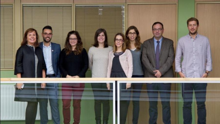 Sara González, cuarta pola dereita, xunto a integrantes do grupo de Enxeñaría Ambiental Sara González, cuarta pola dereita, xunto a integrantes do grupo de Enxeñaría Ambiental