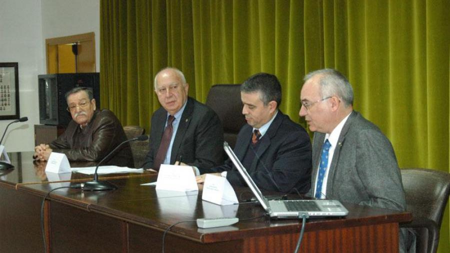 O experto Giorgio Franceschetti reflexiona sobre o electromagnetismo dende o punto de vista da seguridade nacional O experto Giorgio Franceschetti reflexiona sobre o electromagnetismo dende o punto de vista da seguridade nacional