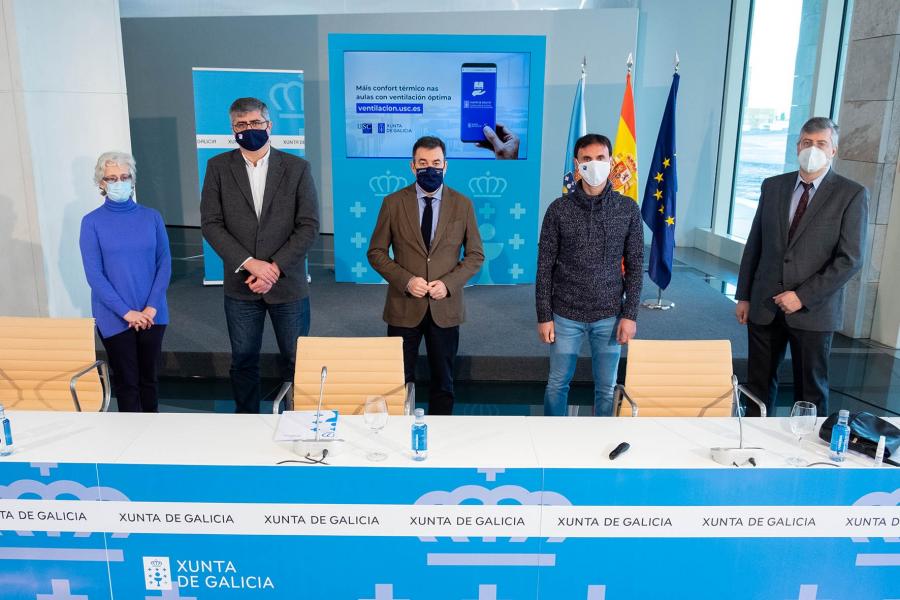 De esquerda a dereita, Mari Luz Macho, Vicente Pérez, Román Rodríguez, Jorge Mira e Alberto Pérez. Foto: Xunta de Galicia Acto presentación Cidade da Cultura