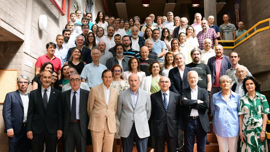 Foto de familia de todas as persoas participantes. FOTO: Santi Alvite Foto de familia de todas as persoas participantes. FOTO: Santi Alvite