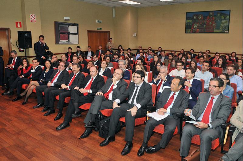 A USC e Banco Santander renovan a súa colaboración institucional