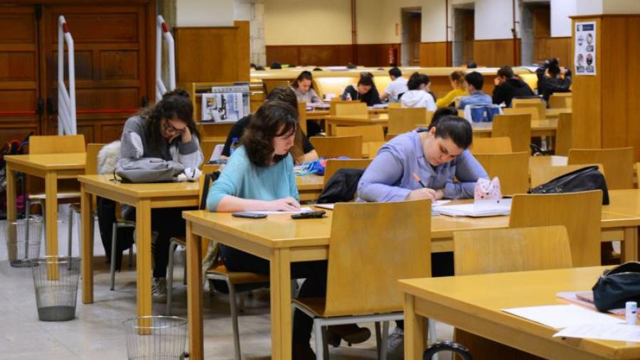 Imaxe de arquivo da Sala de Lectura da Biblioteca Xeral. Foto: RQ