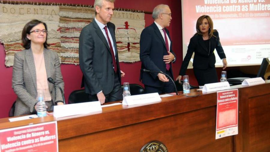 De esquerda a dereita, Mar Lorenzo, Alfonso Rueda, Gumersindo Guinarte e Raquel Castillejo. Foto: Ana Varela