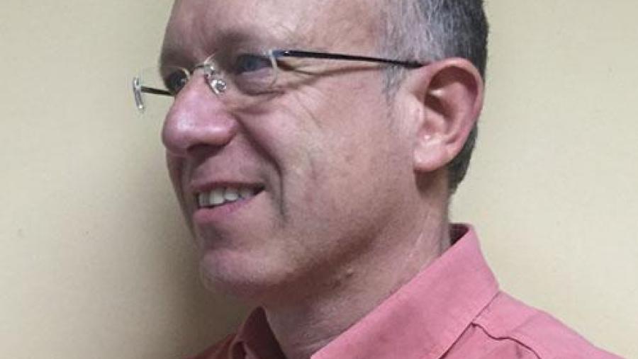 O experto en economía da cultura Lluís Bonet imparte este xoves unha conferencia en Económicas