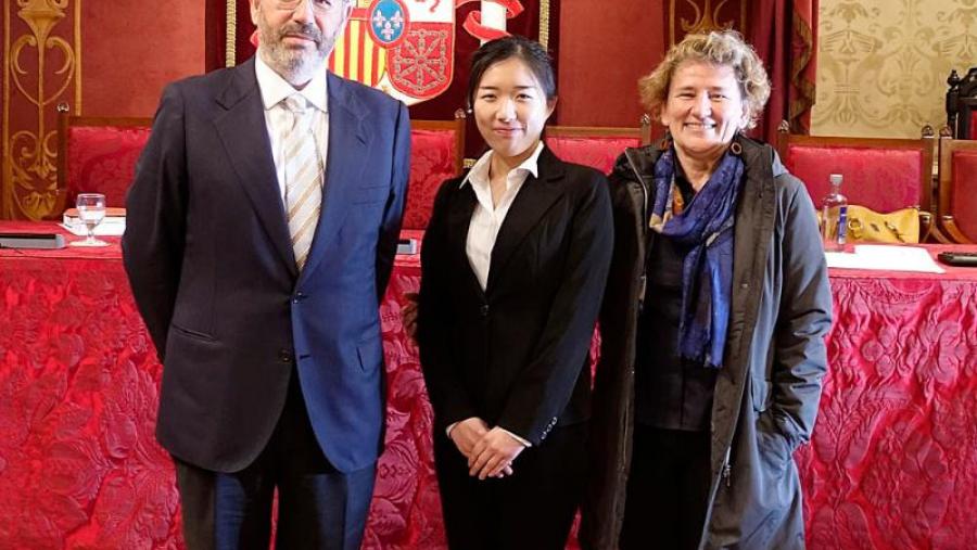 Tian Xia e os profesores que lle dirixiron a tese, Santiago Fernández Mosquera e Alicia Relinque