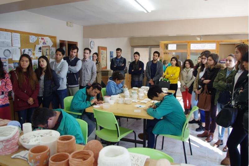 Estudantes de ADE visitan Aspnais no marco dun proxecto de innovación educativa en aprendizaxe-servizo