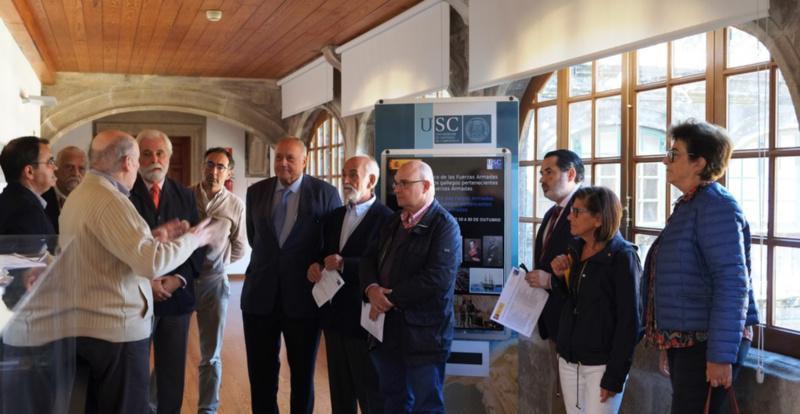 Abriu no Colexio de Fonseca unha exposición sobre o legado científico das Forzas Armadas en Galicia