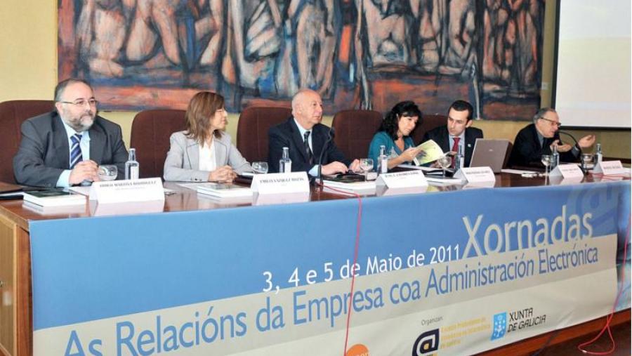 De esquerda a dereita, Odilo Martiñá, Emilia Vázquez, Juan Casares, Mar Pereira, Fernando Suárez e manuel Botana