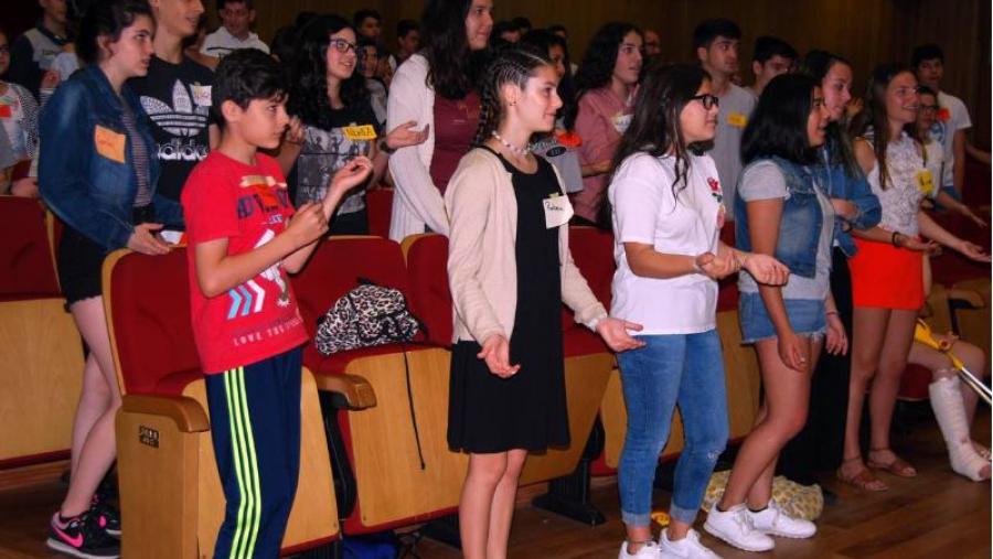Na xornada participaron activamente os estudantes dos IES de Valga e Eurado Pondal de Santiago