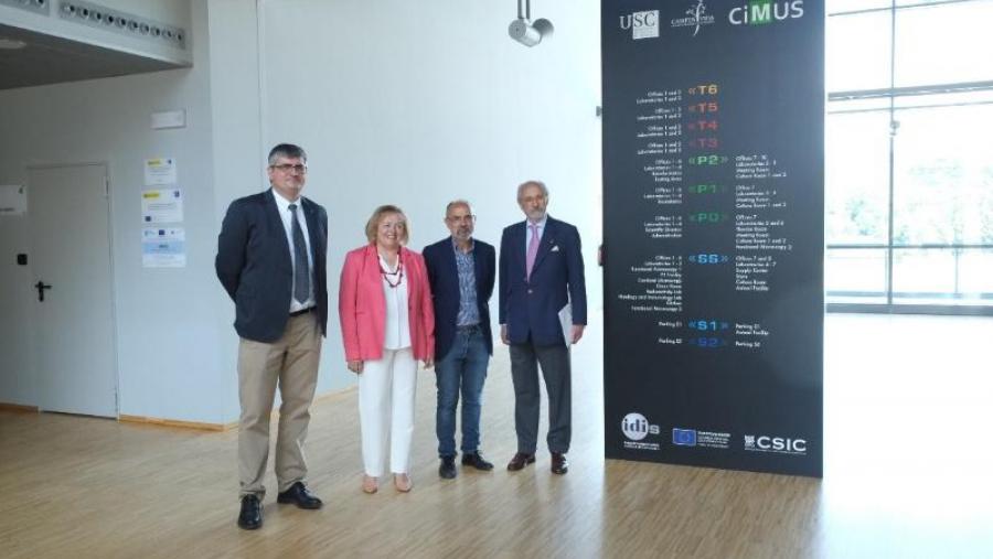 De esquerda a dereita, Pérez Muñuzuri, Rosa Menéndez, Carlos Diéguez e Edaurdo Pardo de Guevara. Foto: Servimav