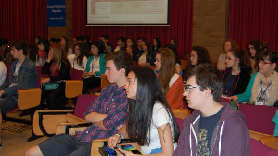 Participantes no I Campus de Verán Científico Técnico Lugo, na Escola Politécnica Superior