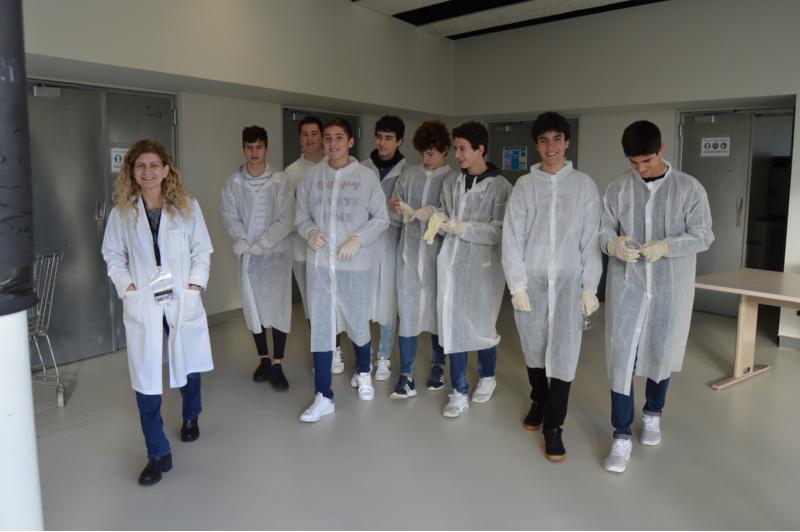 ‘Ciencia para xoves investigadores’ inicia no mundo da experimentación a medio centenar de estudantes do Colexio Padres Franciscanos de Lugo