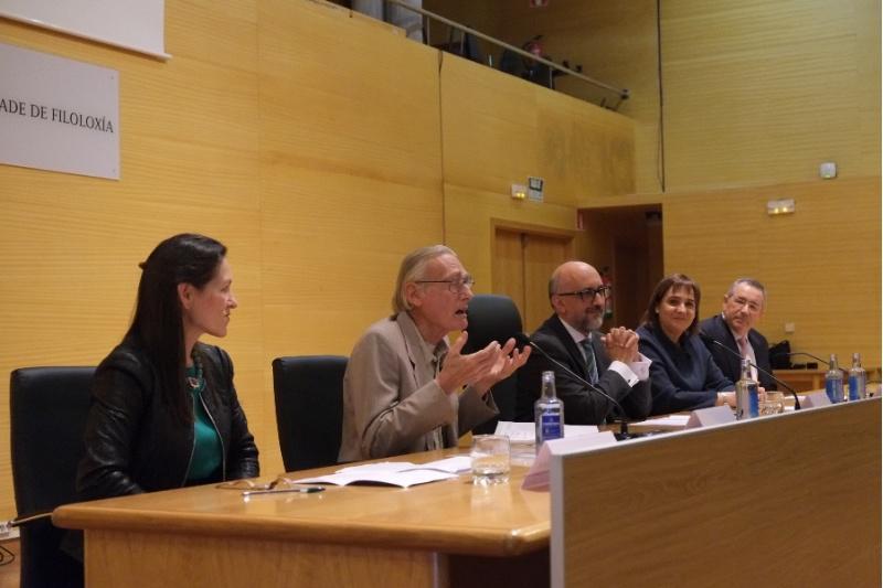 Filoloxía homenaxeou o profesor José Manuel González Herrán con motivo da súa xubilación