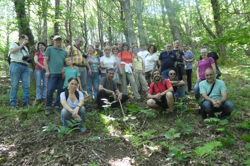 A Estación Científica da USC promociona a riqueza micolóxica do Courel nunha concorrida Festa da Cantarela