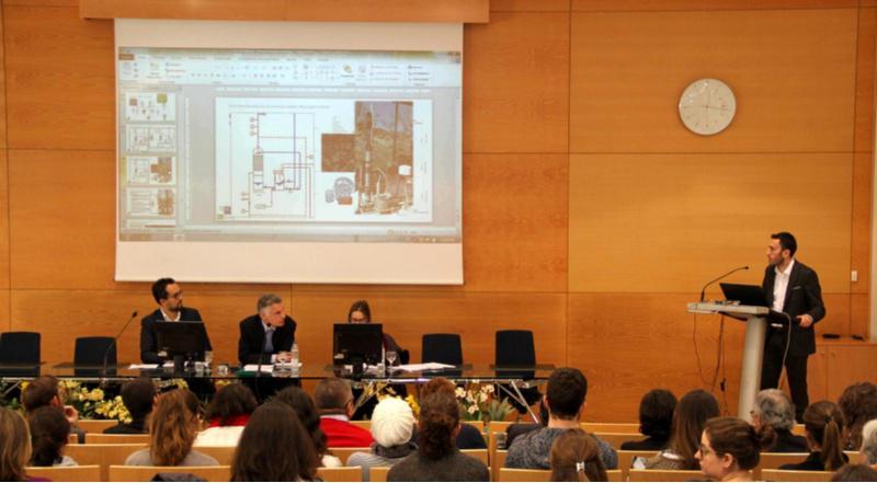 O investigador da ETSE Santiago Gómez Cuervo traballa na eliminación do metano, un gas de efecto invernadoiro