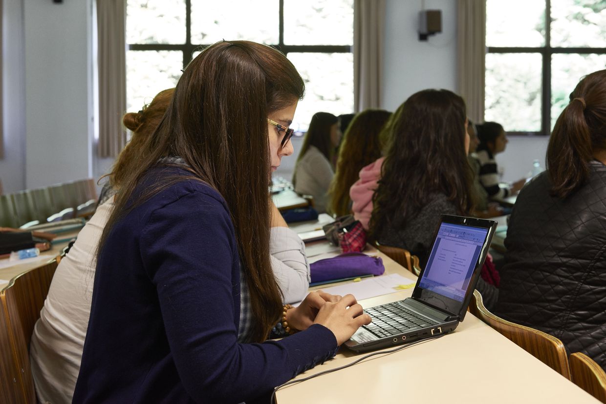 estudantes de educacion social