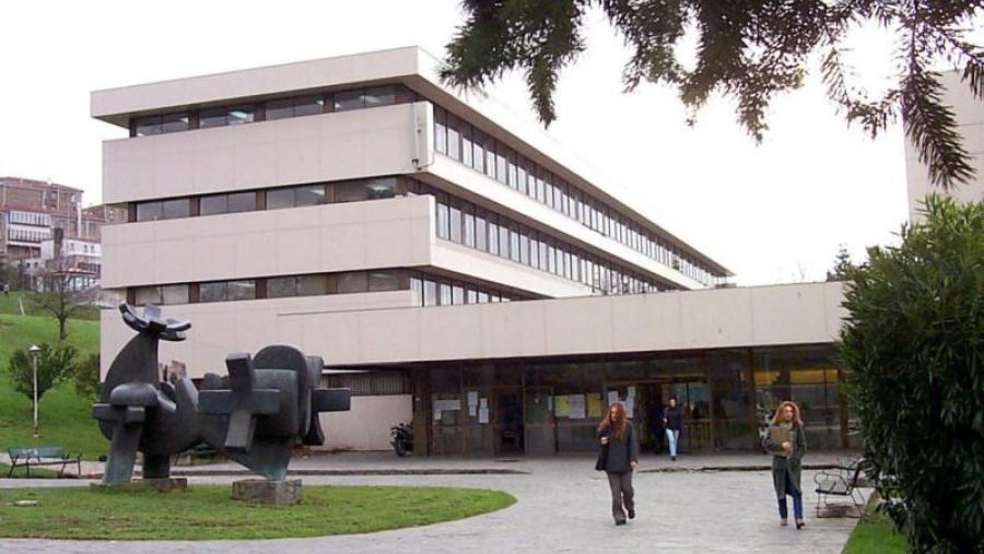 Estudantado da USC intercambia experiencias con alumnado portugués de Administración e Dirección de Empresas para o desenvolvemento de proxectos de negocio