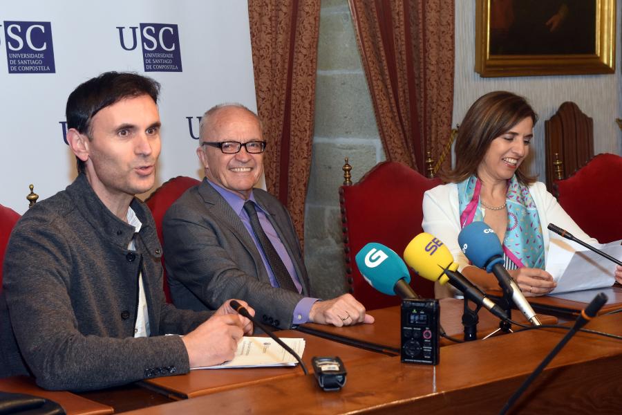 Jorge Mira, Finn E. Kydland y Emilia Vázquez en la rueda de prensa
