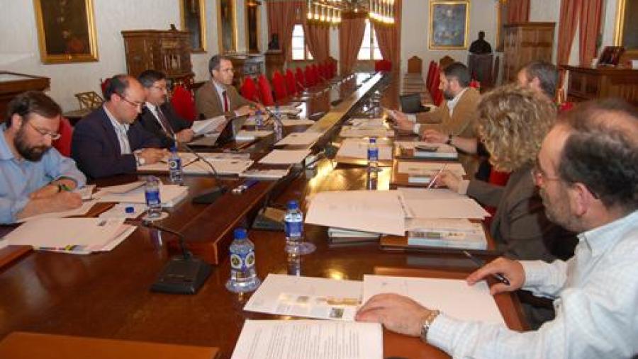 O Consello de Dirección da Fundación CEER reunido este venres en San Xerome