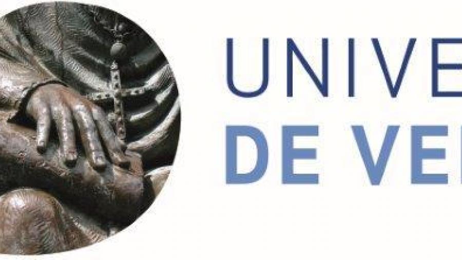 Analizan nun curso de verán en Santiago a emoción da creatividade
